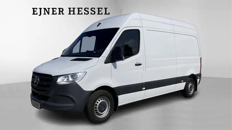 215 2,0 CDI A2 H2 150HK Van 9g Aut.