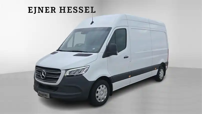 215 2,0 CDI A2 H2 150HK Van 9g Aut.