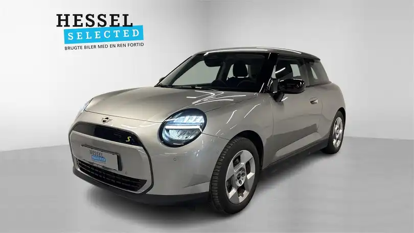 SE EL Essential Trim Option Level XS 218HK 3d Aut.