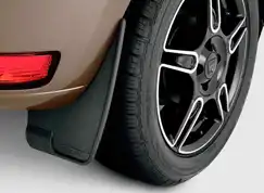 Stænklappesæt, bag til Logan MCV 2012-2021