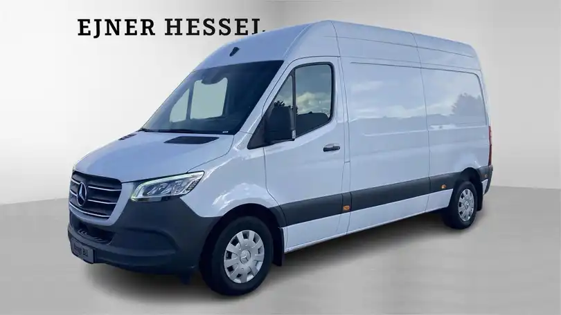 215 2,0 CDI A2 H2 150HK Van 9g Aut.
