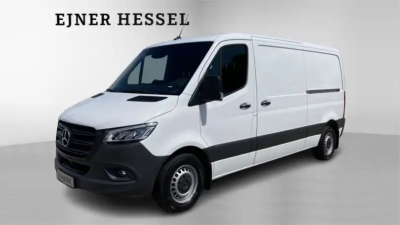 215 2,0 CDI A2 H2 150HK Van 9g Aut.