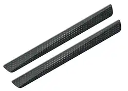 Indstigningslister med MB logo belyst til EQA 2021-2025